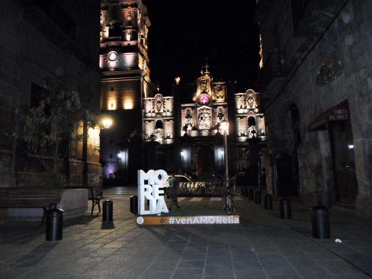 Virrey De Mendoza Hotel Morelia Exterior photo