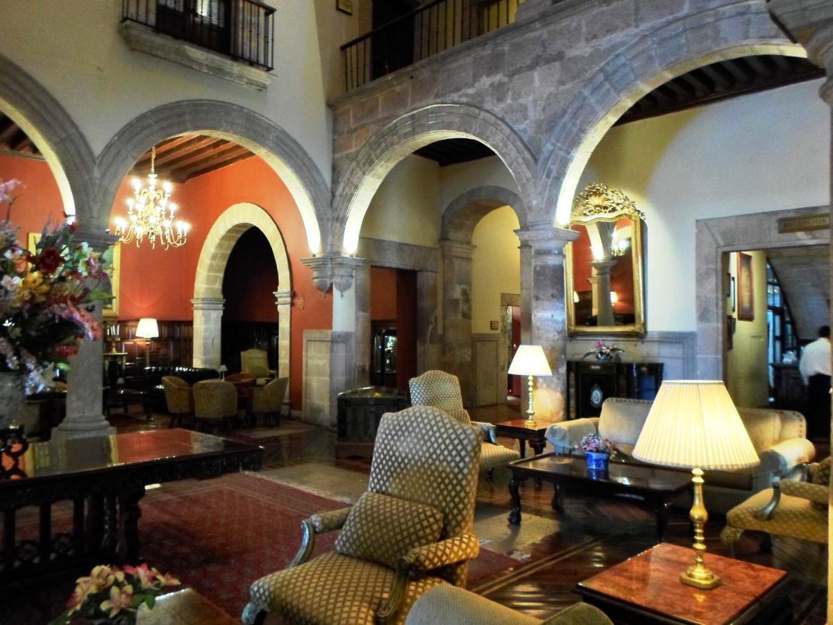 Virrey De Mendoza Hotel Morelia Exterior photo